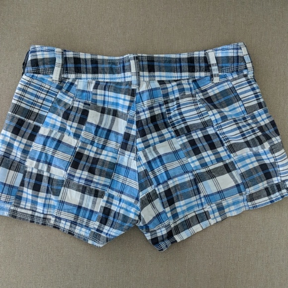 Plaid Gap Shorts - Picture 5 of 5